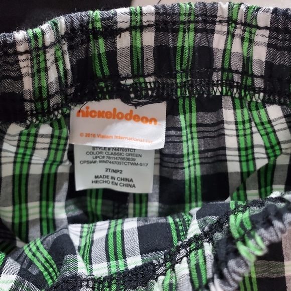 Kids Boys 2T Sweatshirt, Pants and Shorts - Picture 3 of 7